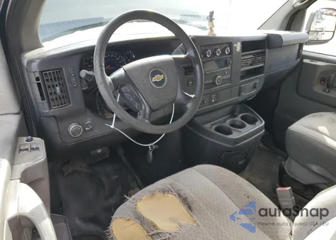 2015 Chevrolet Express G2500 z USA, uszkodzony, nr VIN 1GCWGFCF8F1132385